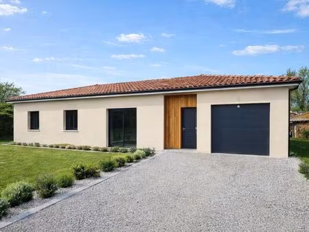 maison 4 pièces 90 m²