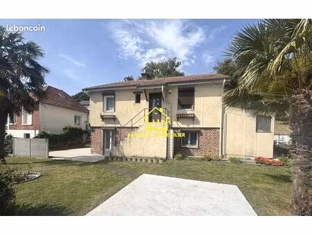 propriété 4 pièces 122 m²