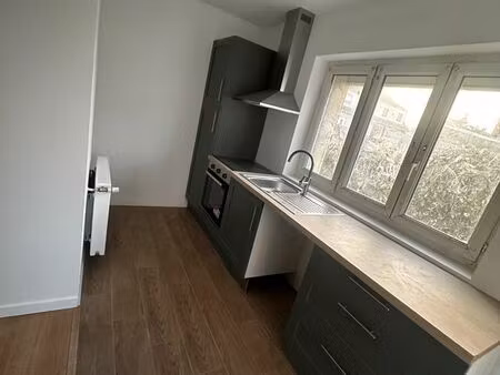 maison 3 chambres + jardin + dpe c