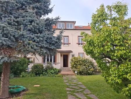 maison 3 chbres jardin garages