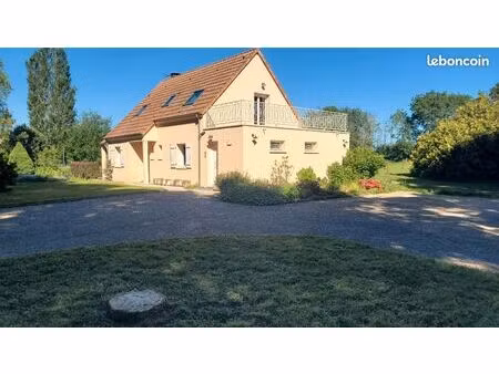 358 000 - maison-137m2- 6 pieces