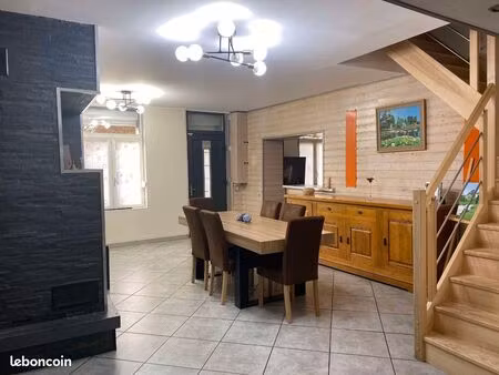 maison  115m²  600m² de terrain  3 chambres