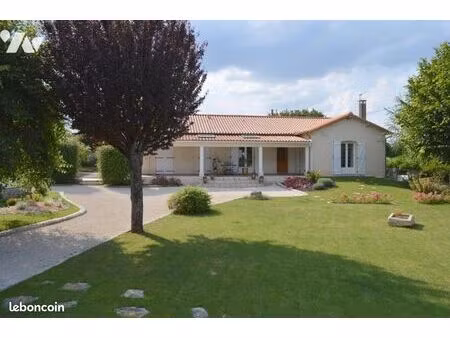 pavillon 5 pièces 155 m²