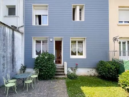 maison 7 pièces 150 m²