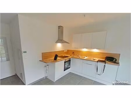 villa 4 pièces 82 m²