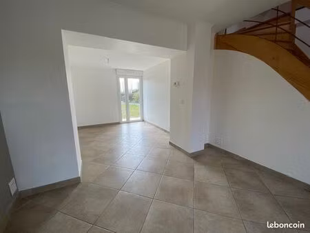 maison de village 4 pièces 70 m²