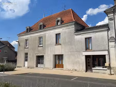 maison 4 pièces 140 m²