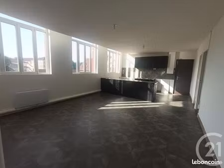 appartement 5 pièces 77 m²