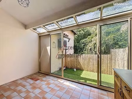 appartement 3 pièces 91 m²