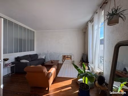 appartement 93m2  4 pièces
