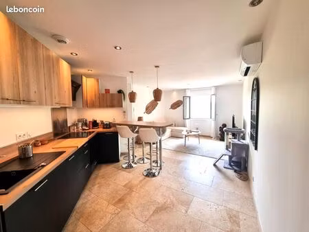 appartement 3 pièces 58 m²