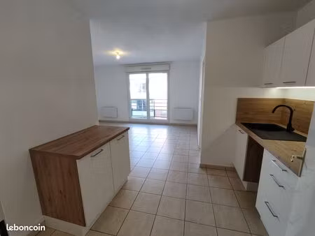 t2 46m² avec parking en sous sol
