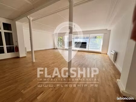 bureaux 118 m² paris
