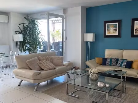 caluire- plein centre de vernay- maison contemporaine de 98m²- calme absolu en plein cœur 