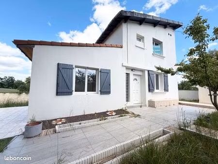 maison t3 entièrement rénovée - 90 m² sur terrain de 700 m² - carmaux