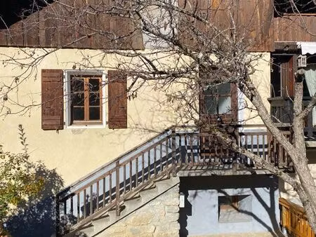 maison de village mitoyenne 115 m2