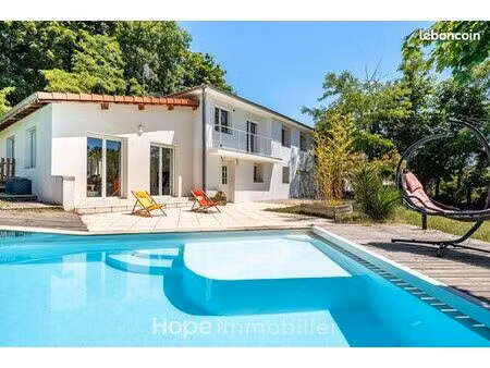 maison 7 pièces 173 m²