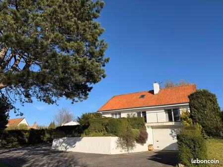 maison meublée à la campagne