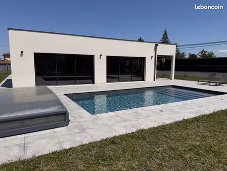 villa 6 pièces 150 m²
