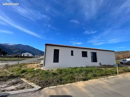 villa 4 pièces 90 m²