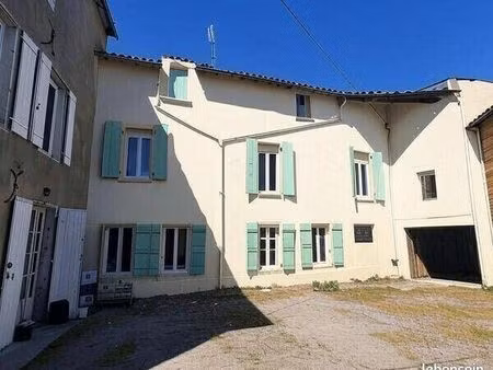 immeuble 8 pièces 192 m²