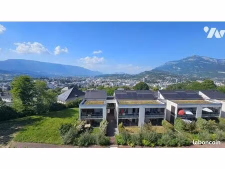 appartement 4 pièces 82 m²