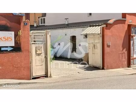 parking gap