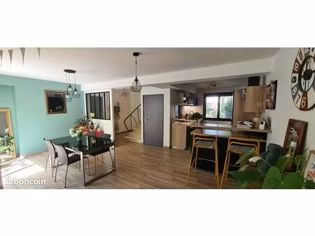 maison rénovée 100m2 - 5 pièces - proche centre