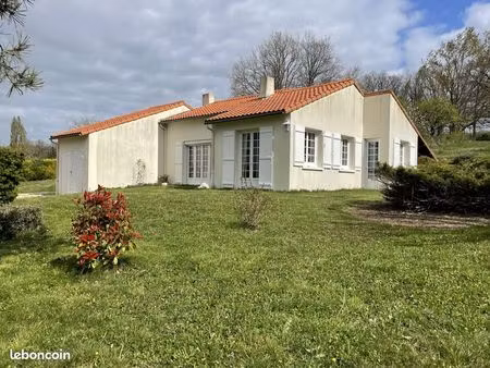 pavillon 4 pièces 80 m²