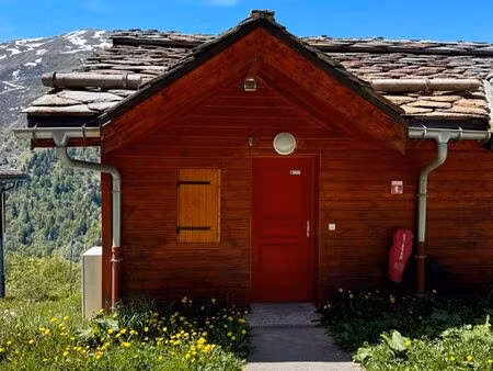 chalet mitoyen skis aux pieds valmeinier 1800
