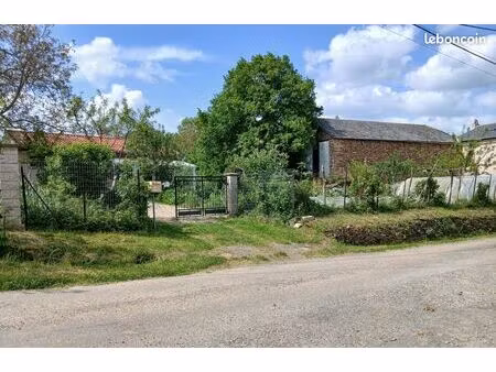 corps de ferme à vendre
