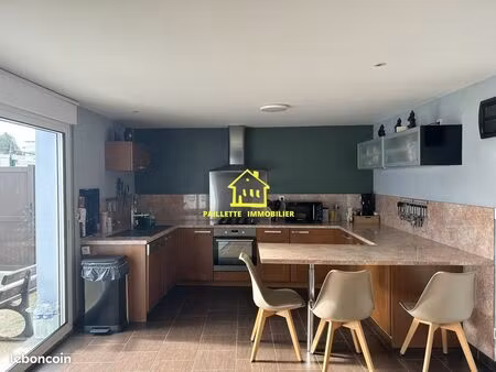 propriété 4 pièces 110 m²