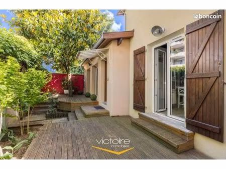maison 5 pièces 152 m²