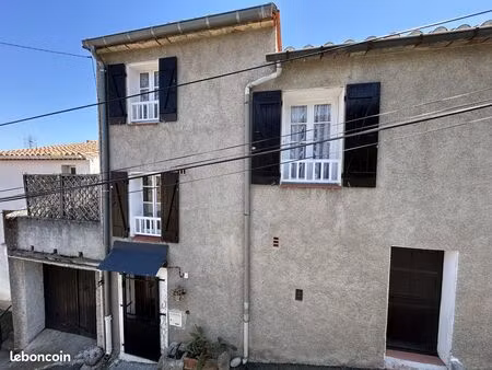 maison 8 pièces 151 m²