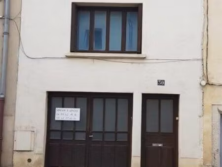 maison de ville à rénover – fort potentiel – yssingeaux (43200)