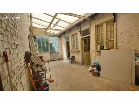 studio 2 pièces 37 m²