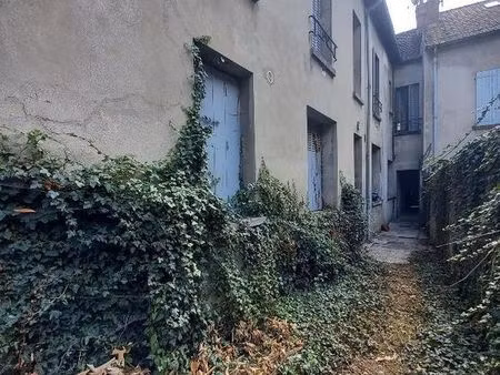 immeuble de rapport 238 m² fère-en-tardenois