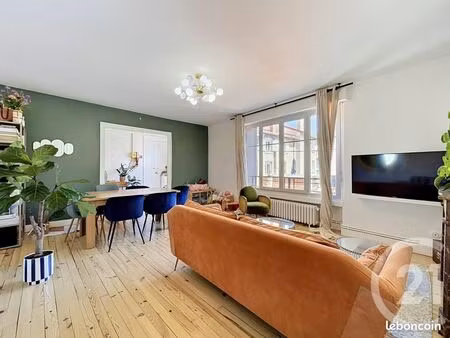 appartement 4 pièces 114 m²