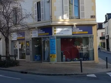 magasin vitrine  bureau stockage
