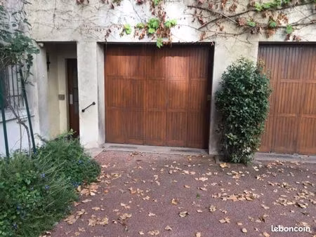 location garage lyon 69005