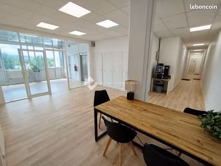 local 24 m² archamps