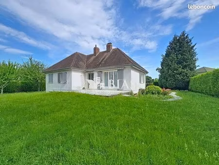 pavillon 4 pièces 100 m²