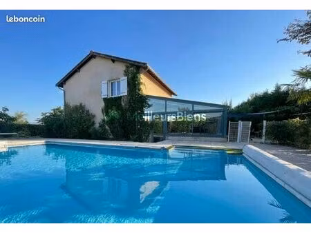 maison 5 pièces 146 m²