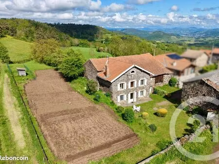 maison 5 pièces 102 m²