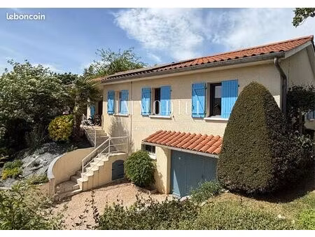 maison 6 pièces 130 m²