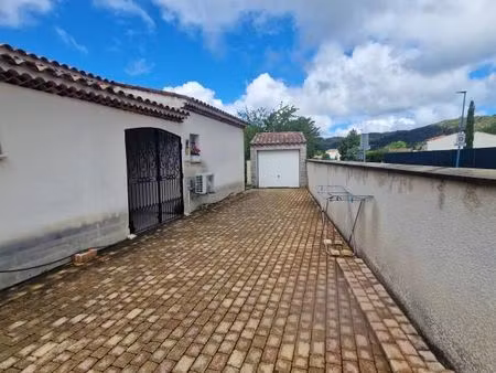 villa 4 pièces 92 m²
