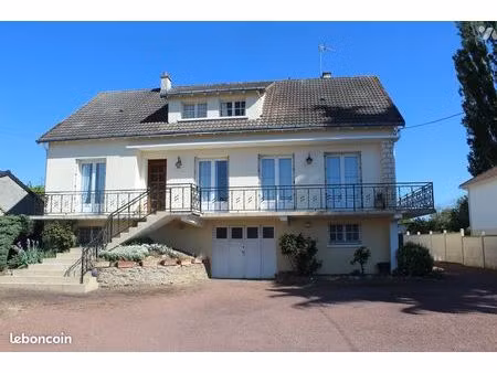 maison 6 pièces 145 m²