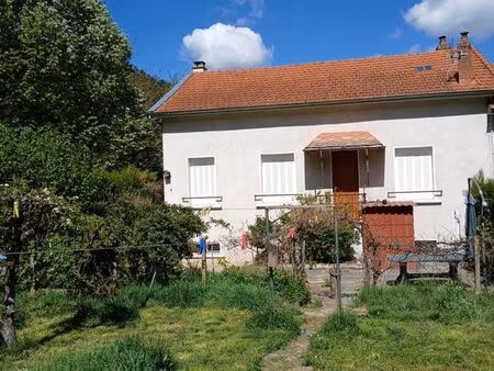 maison 3 pièces 80 m²