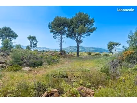 terrain agricole 7 720 m² le beausset