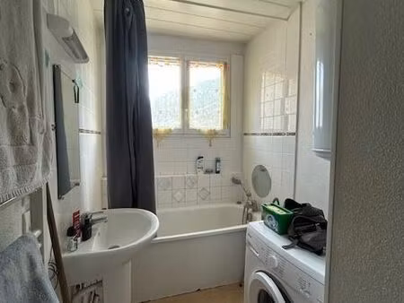 agreable t3 bis proche centre ville meublé